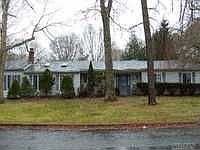 1st image of 2 Ross Ct