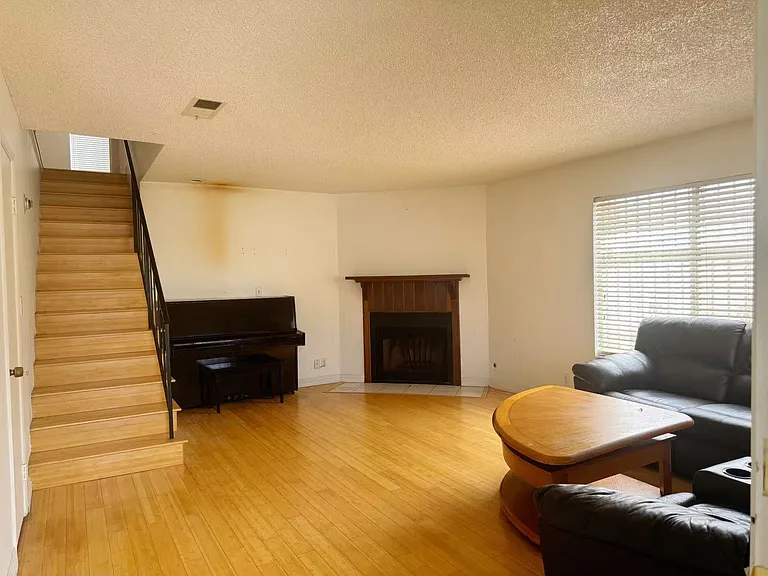 602 N Huntington Ave #1 — Photo 2