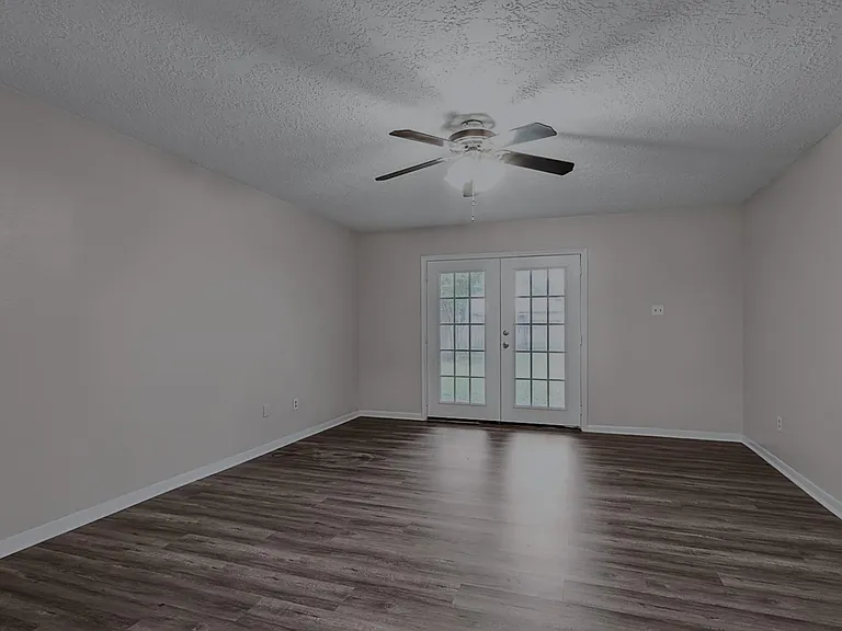 706 S Diamondhead Blvd — Photo 11