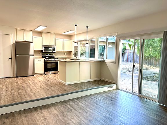 Step down to family room off the kitchen
