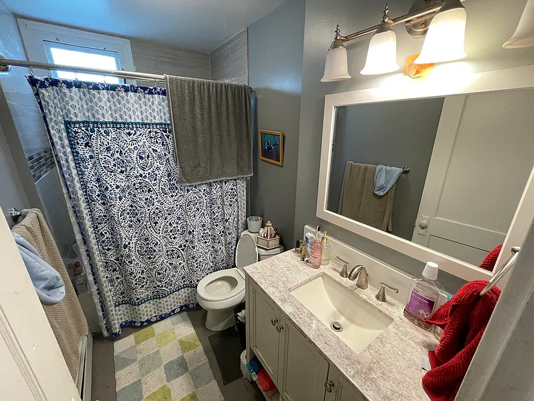87 Easton St #1A — Photo 15