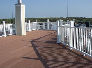 245 Mason Ave APT 202, Cape Charles, VA 23310