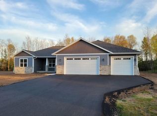621 Amberwood Way, Plover, WI 54467