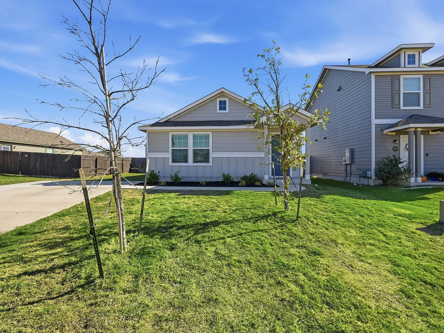 3 bed, 1250 sqft, $1,549 — Photo 3