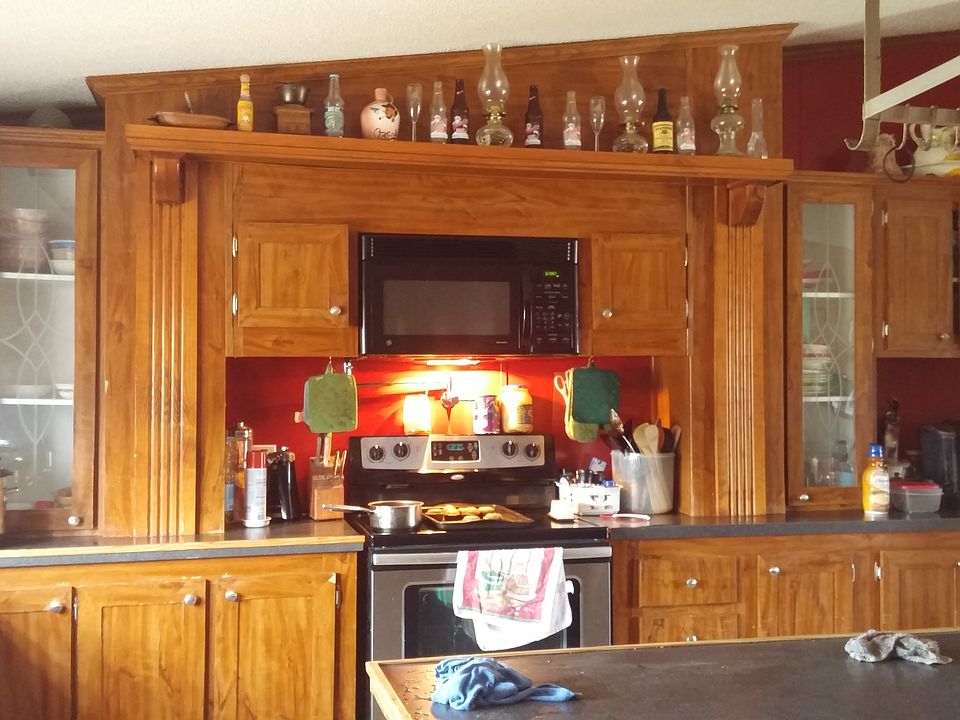 1st image of 221 Morris Ave