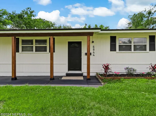 6844 MOTHER GOOSE Road, Jacksonville, FL 32210