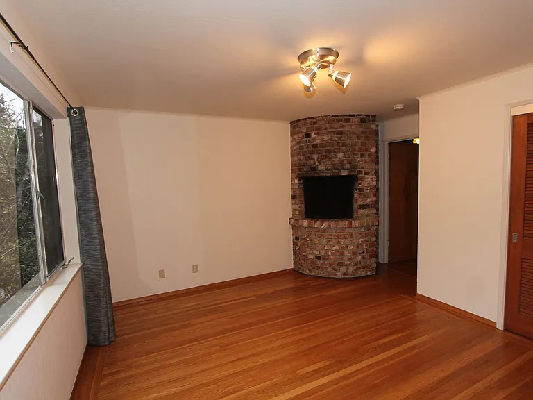 1717 La Loma Ave #3 — Photo 10