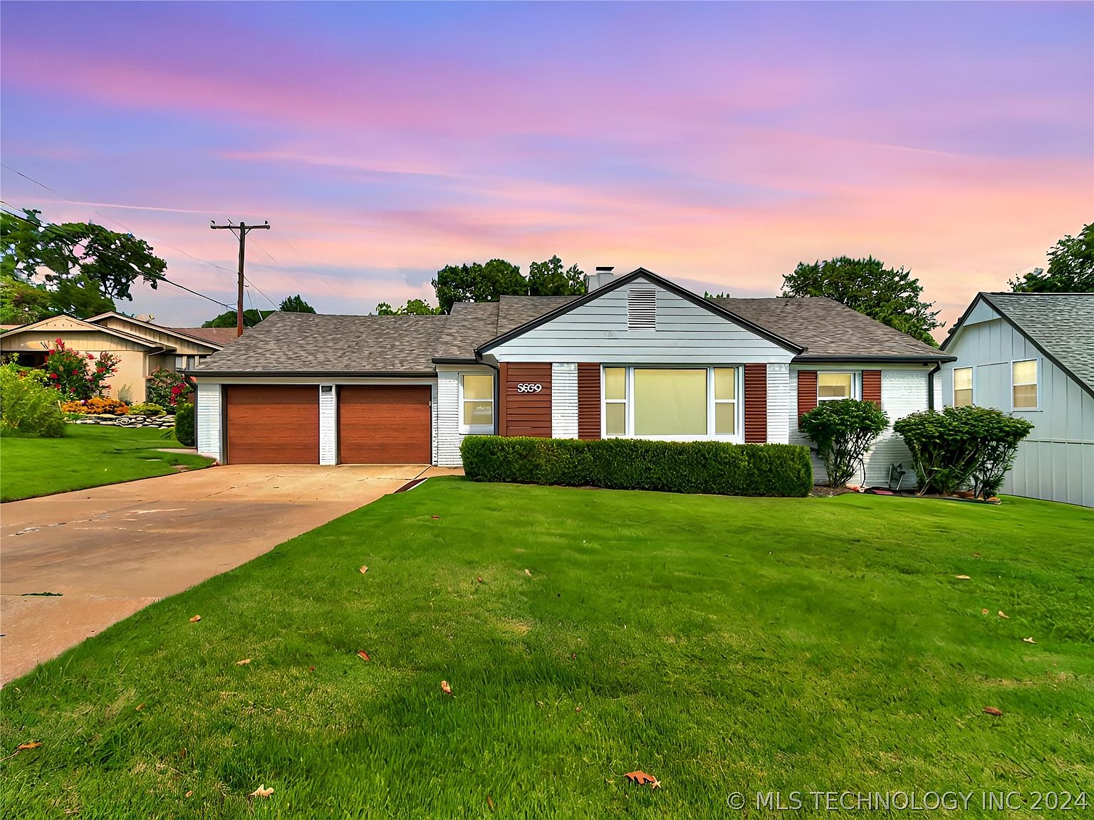 3939 S Lewis Pl Tulsa Ok 74105 Zillow