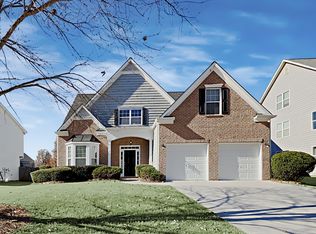 5490 Fieldfreen Dr, Cumming, GA 30028
