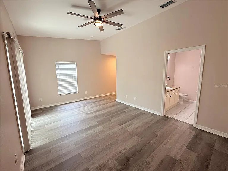 13201 Opal Ct — Photo 17