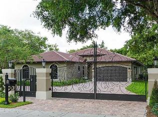 8304 Sunset Dr, Miami, FL 33143