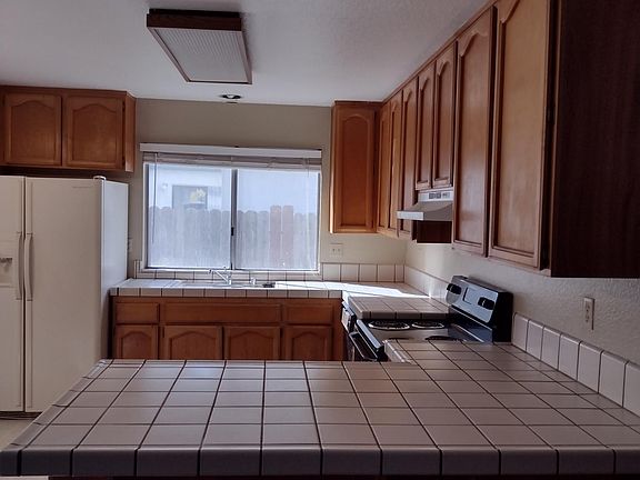 4th image of 3111 Mill Oak Way