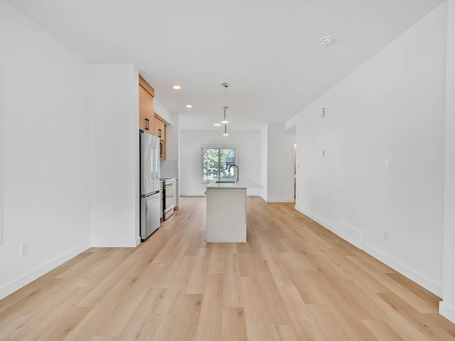 112 Street Townhomes — Photo 4