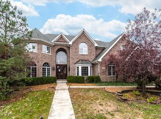 3407 Kestral Dr, Naperville, IL 60564