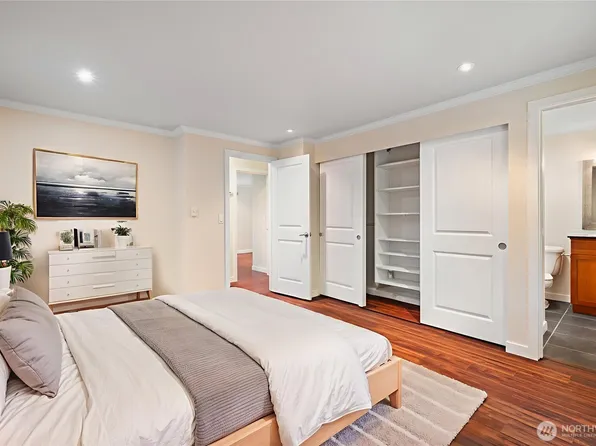 14010 NE 181st Place #C102, Woodinville, WA 98072