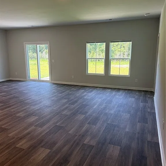 150 Geranium Way — Photo 3
