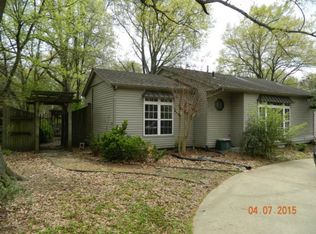 202 Dover Rd, West Memphis, AR 72301