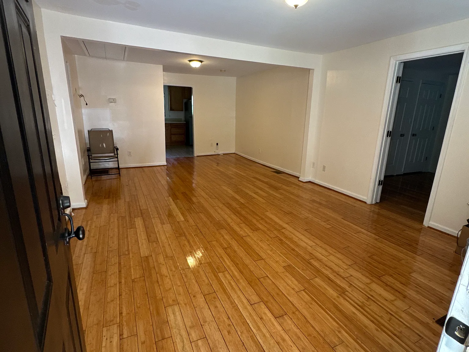 3 bed, 1378 sqft, $1,500 — Photo 3