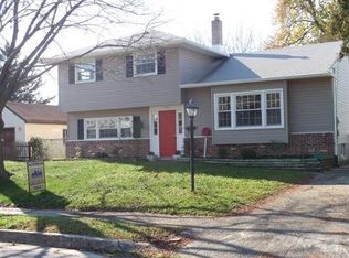 130 Barr Ave, Bellmawr, NJ 08031