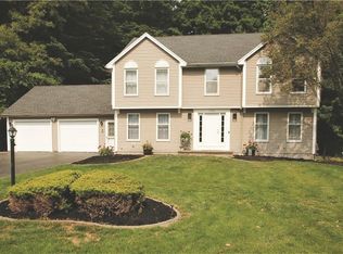 732 Middlebury Rd, Webster, NY 14580