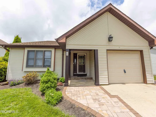 28 Fir Road #21, Manahawkin, NJ 08050