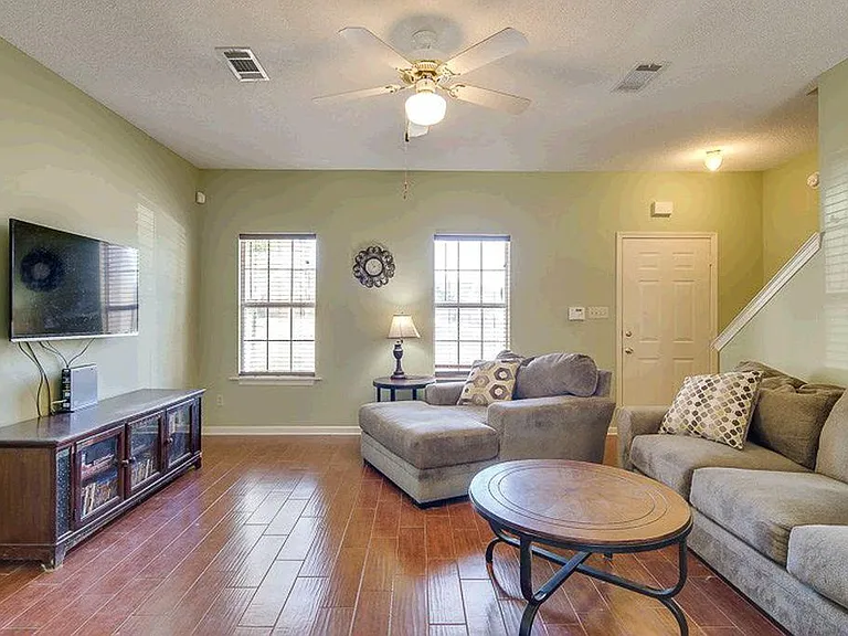 7814 Brady Hollow Cv — Photo 5