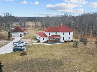 1249 Aznoe Rd, Washington Island, WI 54246