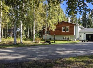 2671 Bear Ave, North Pole, AK 99705