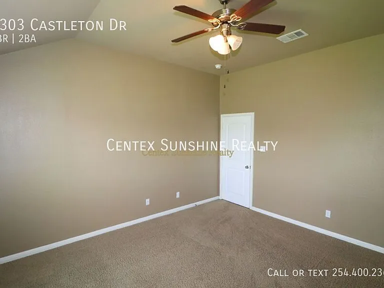 3303 Castleton Dr — Photo 10