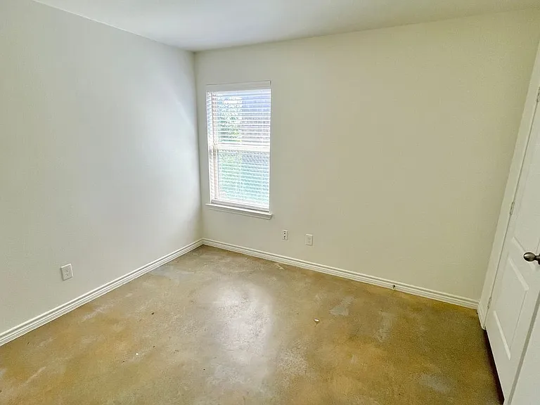 6013 Amelia Earhart Blvd #A — Photo 8