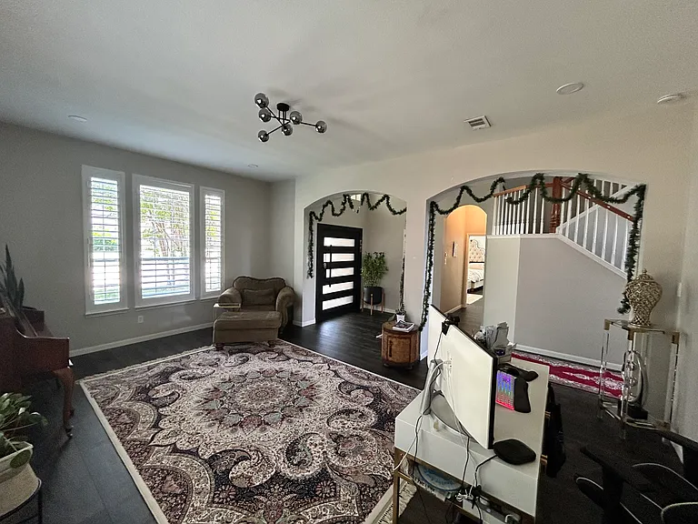 6400 Sidney Ln — Photo 22