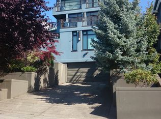 362 Prospect St, Seattle, WA 98109