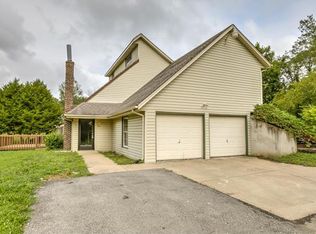 7606 E 204th Ter, Belton, MO 64012