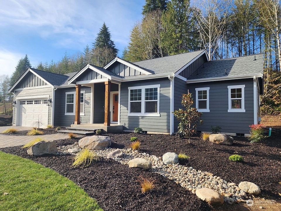 1st image of 33 Sedona Lane