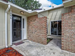 586 William Penn St, Orange Park, FL 32073