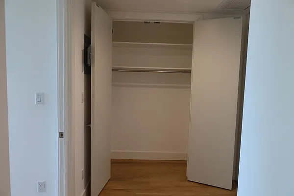 Rented by Rennit Inc. | media 33