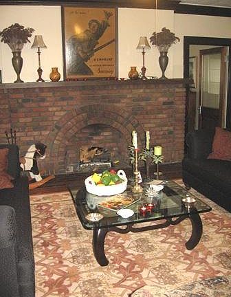 2nd image of 15115 Lake Shore Blvd