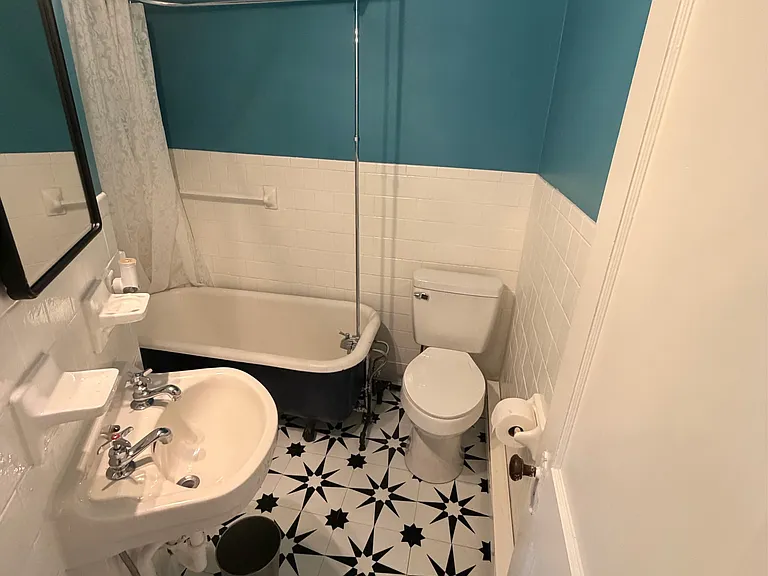 20 N Jefferson St #5 — Photo 21