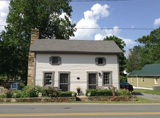 21 Main St, Sperryville, VA