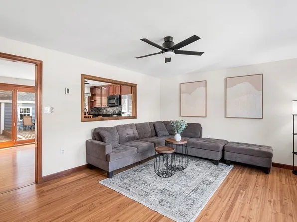 17 Orchard Ave #F, Haverhill, MA 01830