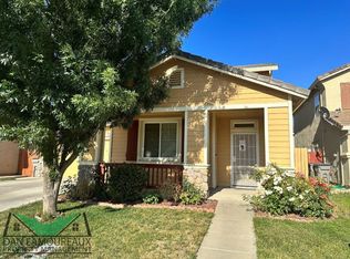 697 Bourn Dr, Woodland, CA 95776