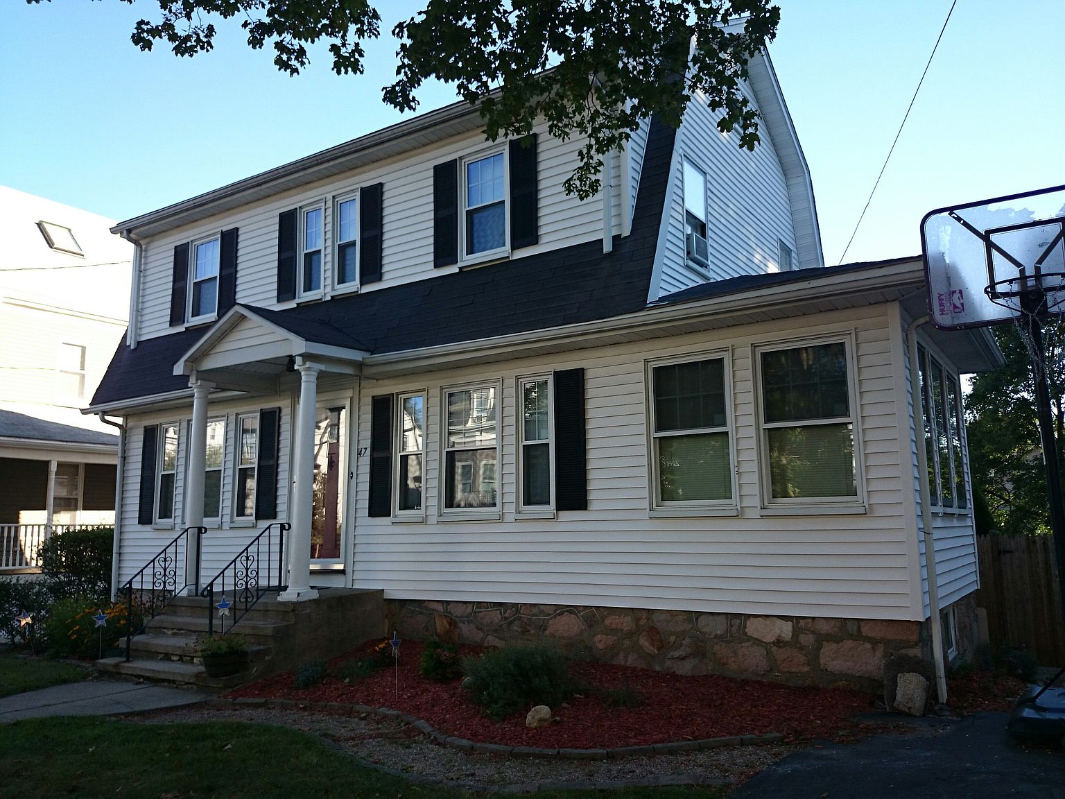 47 Perham St, West Roxbury, MA 02132 Zillow