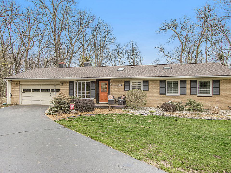 1st image of 8280 Lake Vista Dr