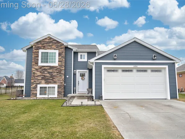 2096 Mozart Ave, Davison, MI 48423