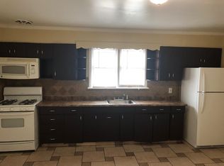 221 Garfield Ave #1ST, Bridgeport, CT 06606