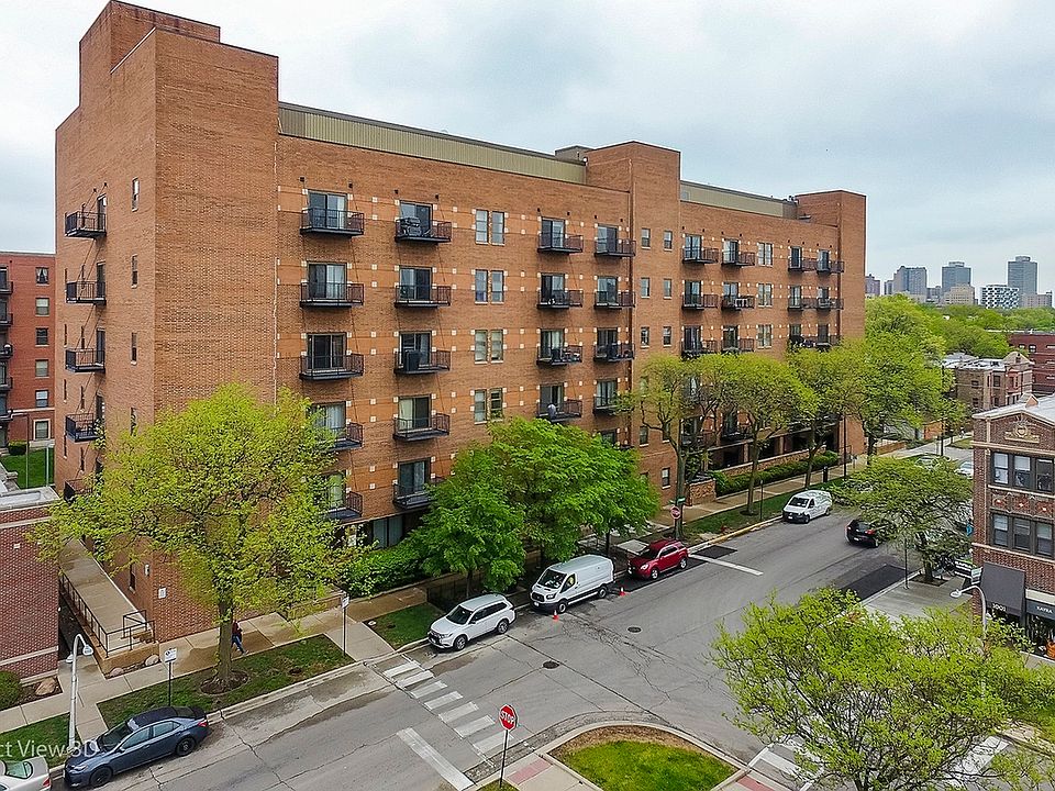1st image of 1000 E 53rd St Unit 414S