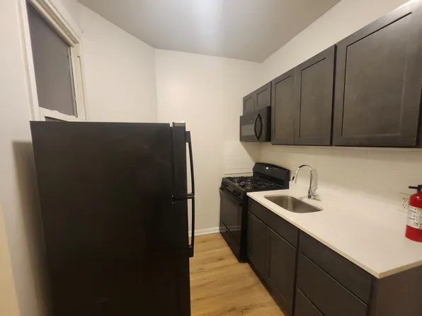 339 Washington St #2E, Perth Amboy, NJ 08861