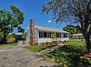 31 Coolidge Rd, Walpole, MA 02081
