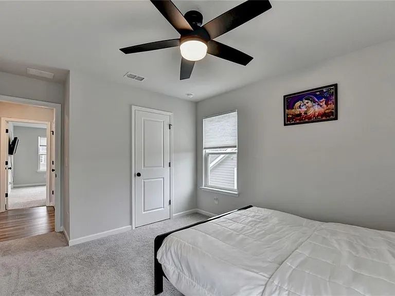4665 Shipley Ave — Photo 52