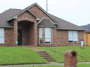 4013 Arrowcrest Ln, Garland, TX 75044